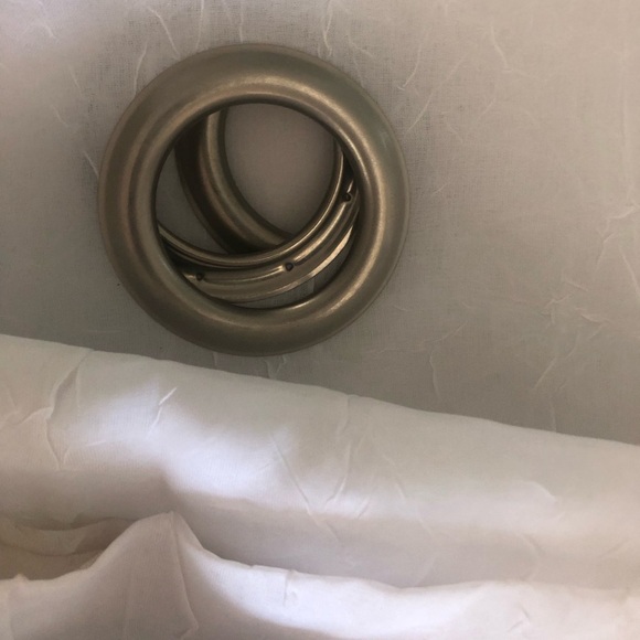 NWOT 4 White Sheer Curtains - Picture 4 of 10